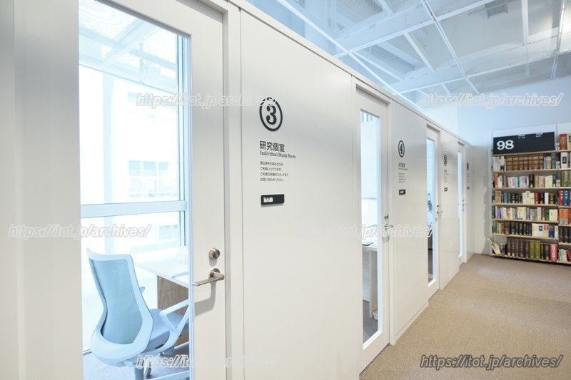 個室もあるので、会議にも使える