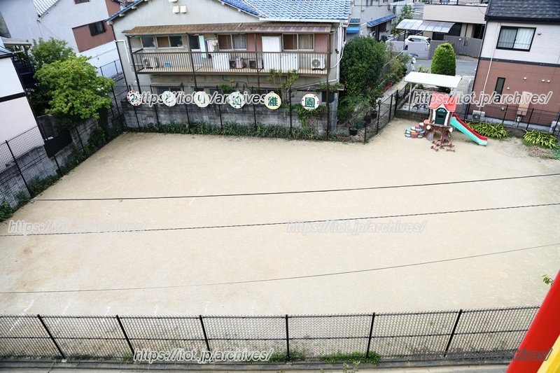 隣接する第二園庭