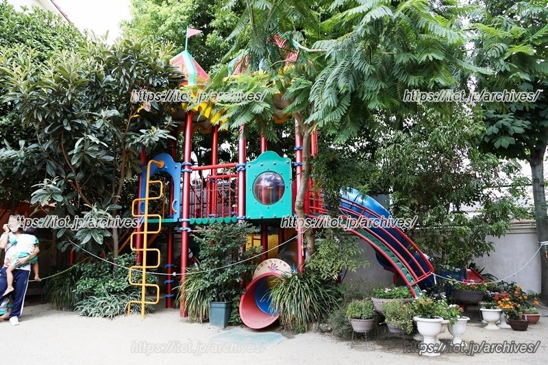 平尾副園長先生が発案し、図面まで作成した「冒険の城」