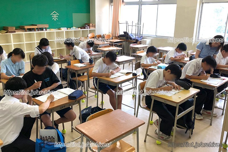 夏休みの補習授業の様子