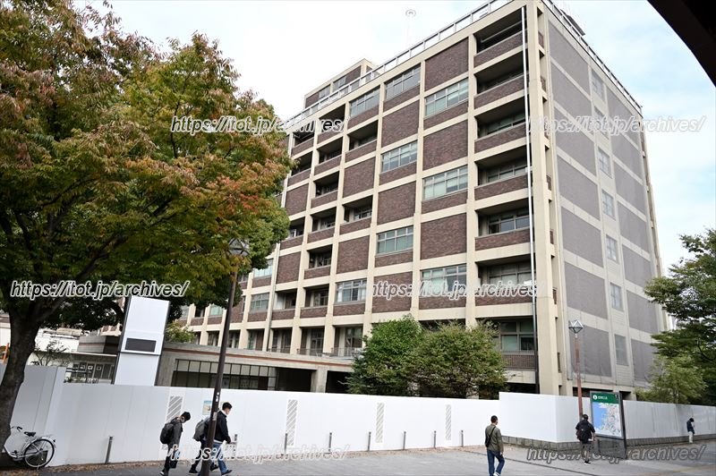 長く関内の中心的施設だった市庁舎跡地の広大な敷地は、新たなまちづくりの要となる