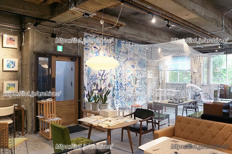 ギャラリーとしての利用例(写真は「中村眞弥子展“絵のある暮らし”」)