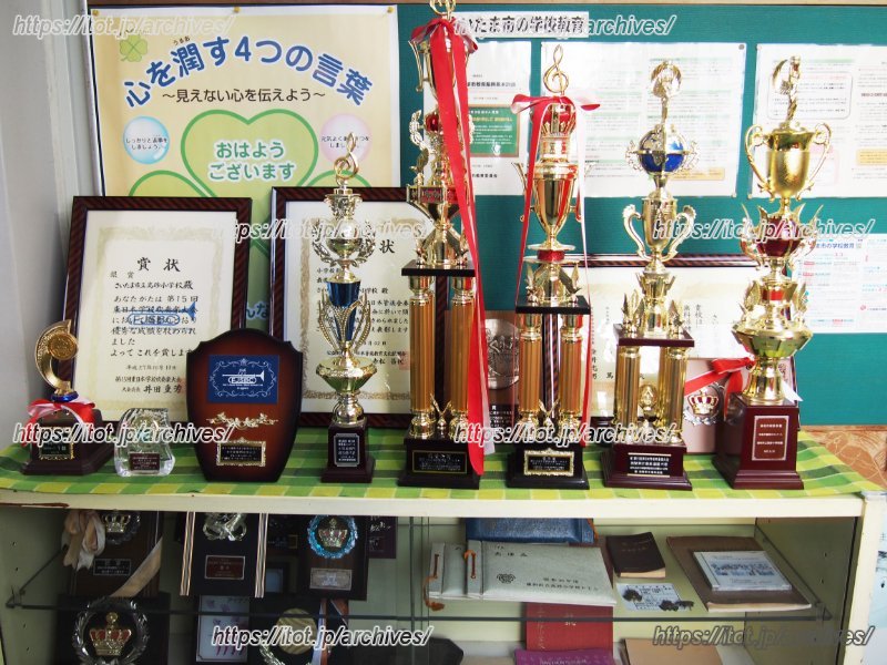 「金管バンド」など課外活動でも、地域やコンクールで活躍。