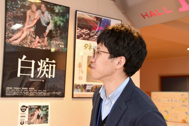 「上田演劇」について話す長岡さん