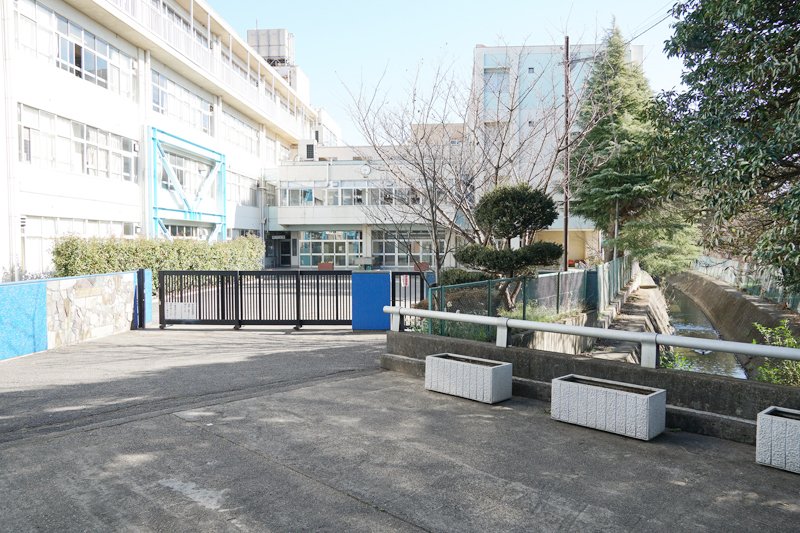 八千代市立八千代台西中学校