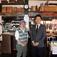 長﨑圭作さん（左）と長﨑健一さん（右）