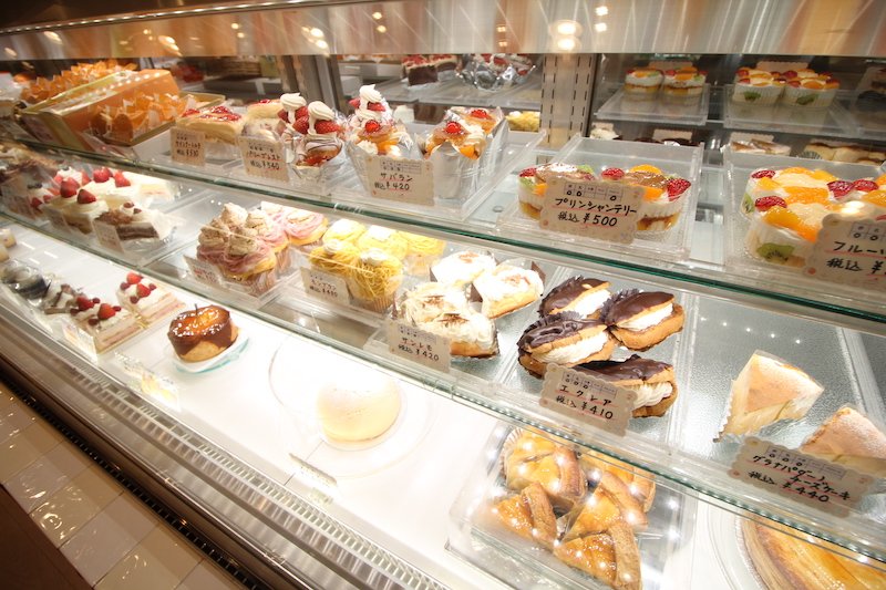 さまざまな客層に合わせて工夫されたお菓子の数々