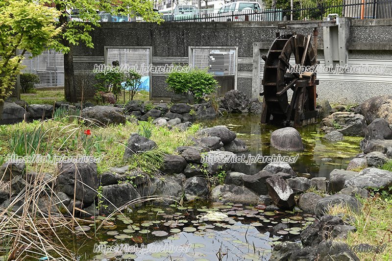 ふるさとを感じられる水車 ふるさとを感じられる水車