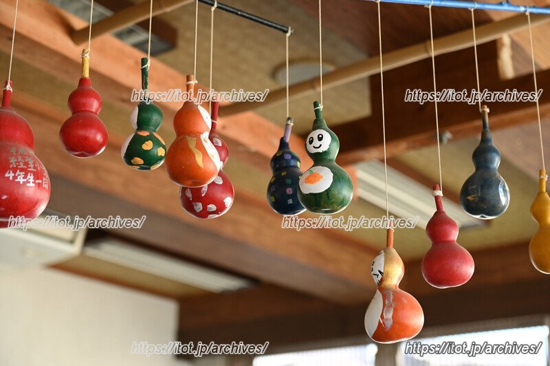 山形から贈られたひょうたん飾り