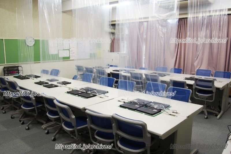 本年度からパソコンを一人につき1台付与