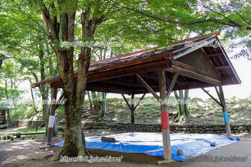 源池の森にある土俵。相撲大会があるときは地域の方も応援にかけつけて一緒に盛り上がる