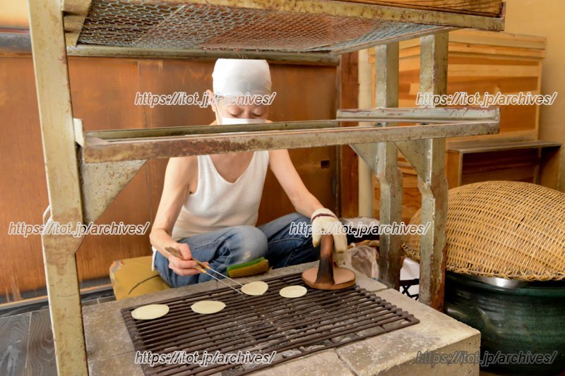 先代の製法はそのままに、時代に合った旨さを。地域と共に成長する老舗煎餅店／三代目満作（埼玉県）