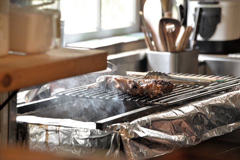 炭焼きの香りが香ばしい