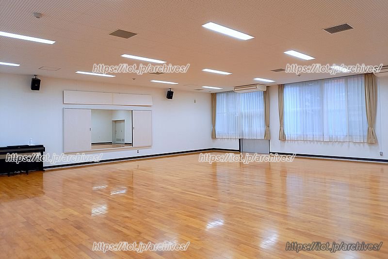 いつもレッスンに使っている、広々とした「新町コミュニティアリーナ」のCホール