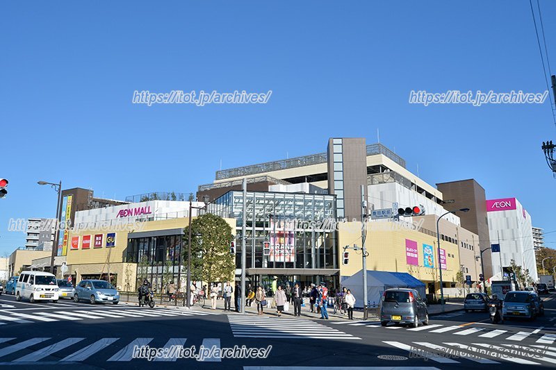 買い物客だけではなく、行政や地域活動の場にもなっている