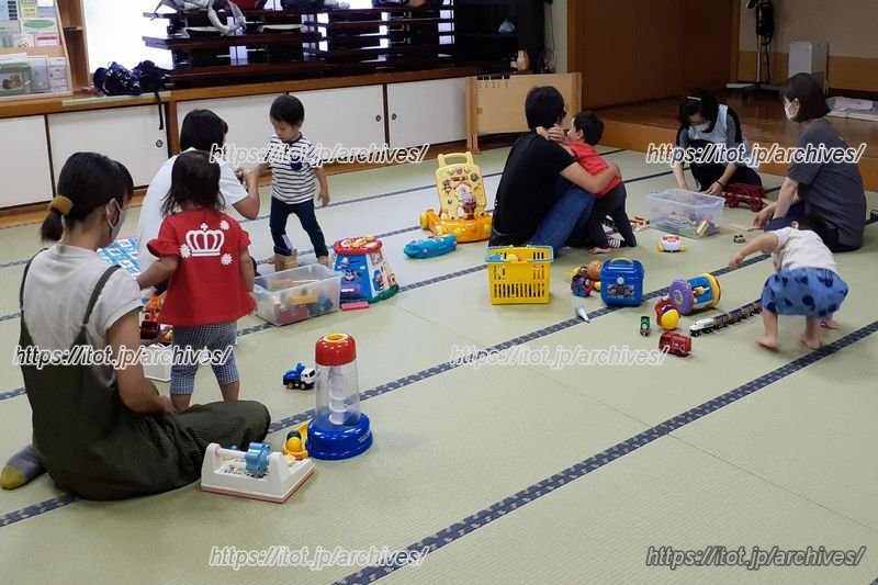 なんと60畳の広さ！子ども達ものびのび遊べるひろば