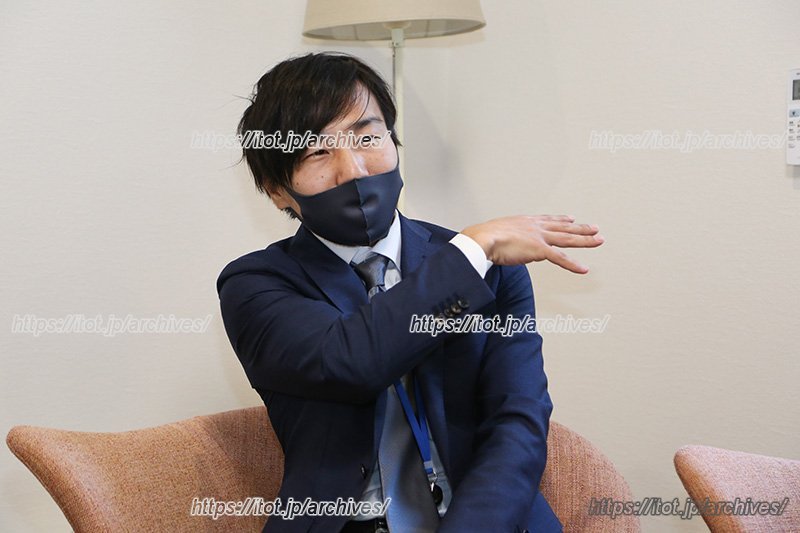 分譲地の設計コンセプトや街並みについて語る仲嶋さん