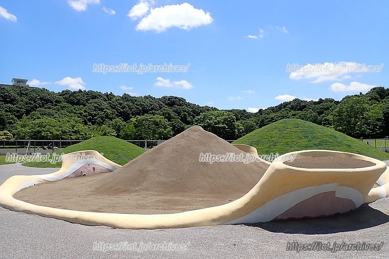 巨大遊具施設「あそびのすみか」の「ジオマウンテン」　※画像提供：松戸市