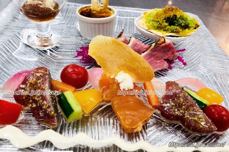 コース料理の前菜「楽しみのアシェット」