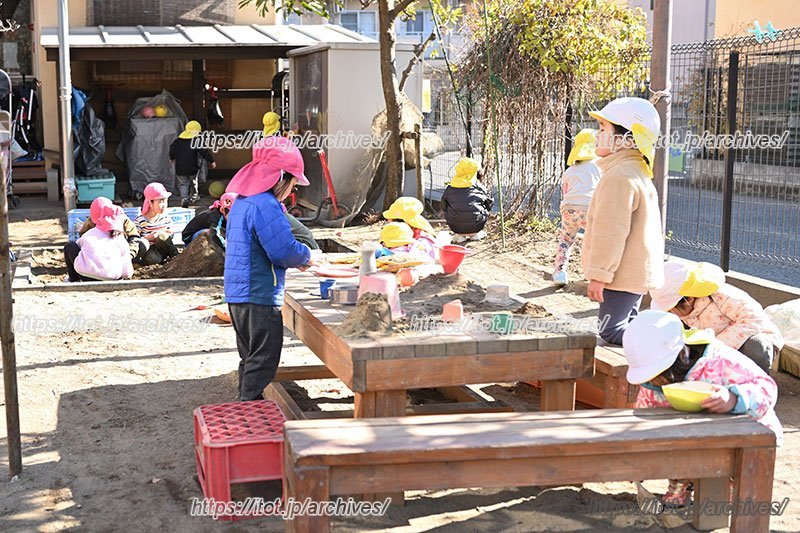 子ども達は、電車でお出かけする事もあるという