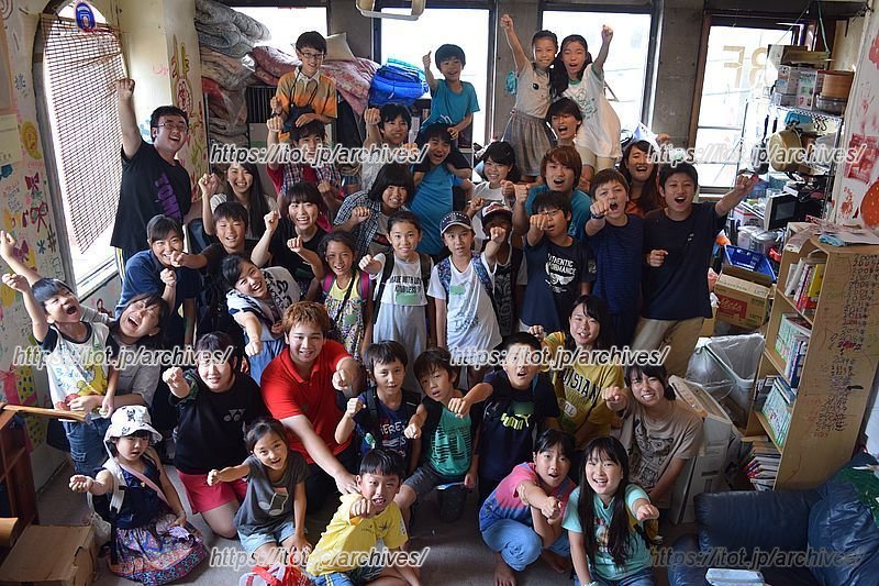 みんなの居場所「てらハウス」で心温まる時間を過ごす