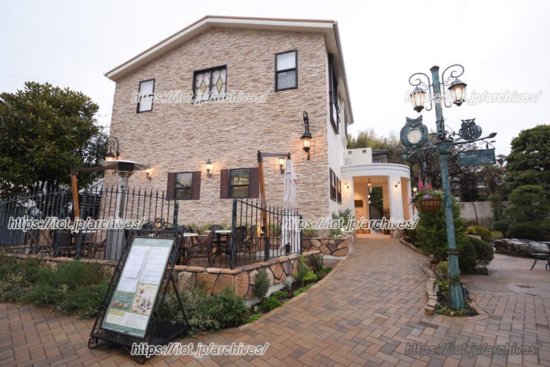 「創作料理 Maison HANZOYA」外観