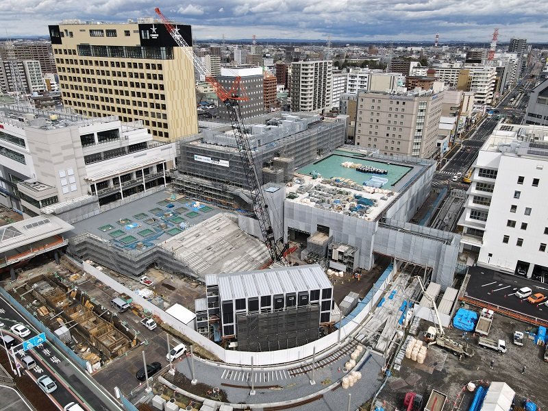 宇都宮駅東口地区整備事業の様子
