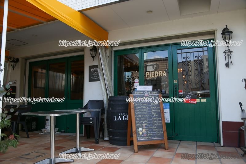 おしゃれな外観が目印