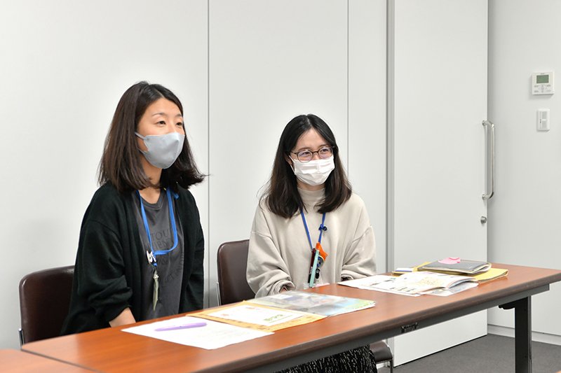 インタビューの様子