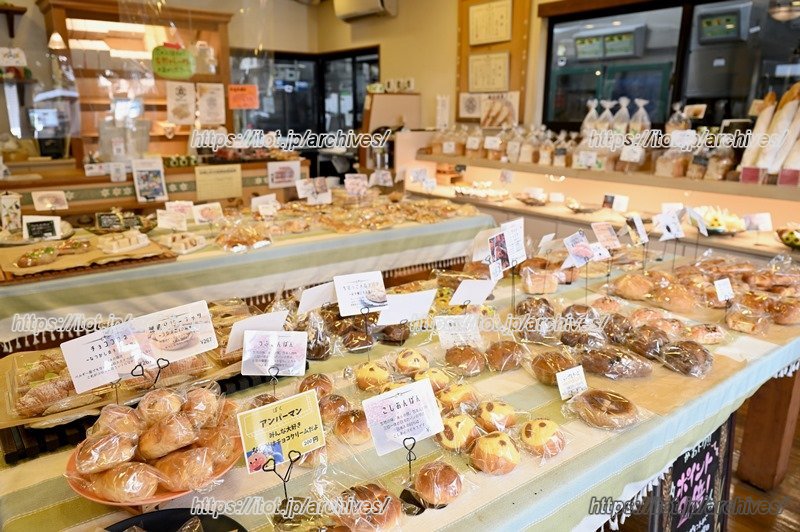 2022（令和4）年9月にリニューアル予定の「エスプラン」（写真はリニューアル前の外観）