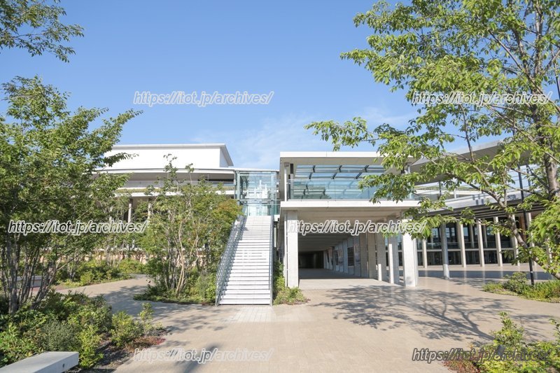 自然をとり入れた景観は緑豊かな姫路のイメージを象徴している