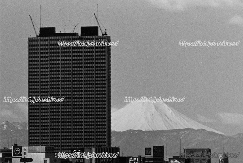 1971(昭和46)年日本初の超高層ホテルとして誕生