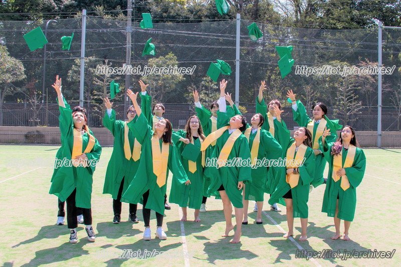 国際基準の教育で、一人ひとりにあったプログラムを提供。自分らしさをみつけられる進路を目指して学ぶ生徒たち。