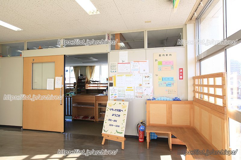 「蘇我・子育てリラックス館」入口