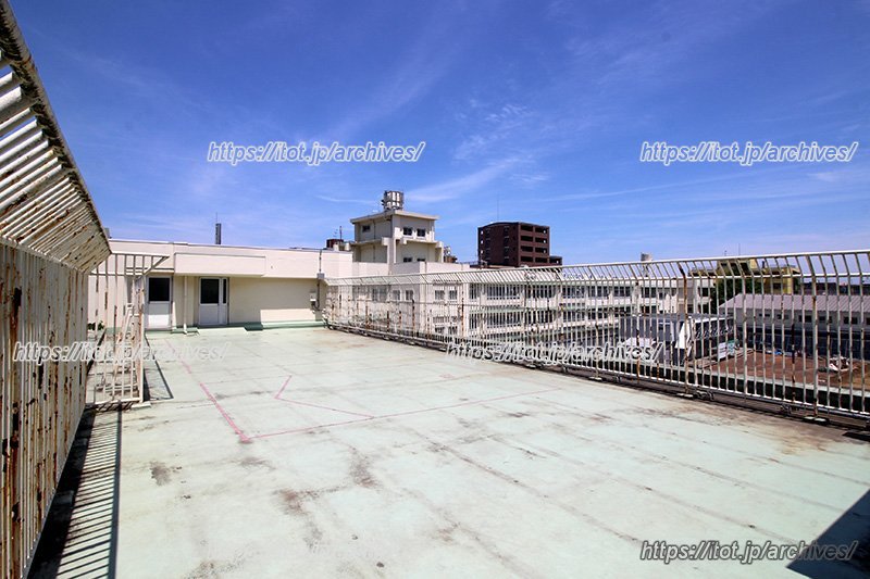 屋上は授業で使うことも