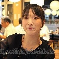 ライター 塩見 なゆ