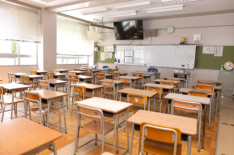 「名古屋市立陽明小学校」教室