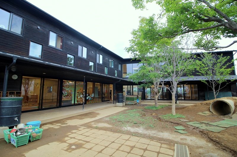 遊び場のたくさんありそうな園庭