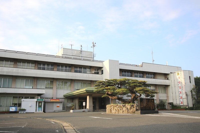 受け継がれる豊かな自然と、都市の利便性が調和する町の暮らしを支える／新宮町役場（福岡県）