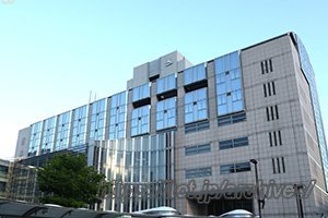 「足立区役所」