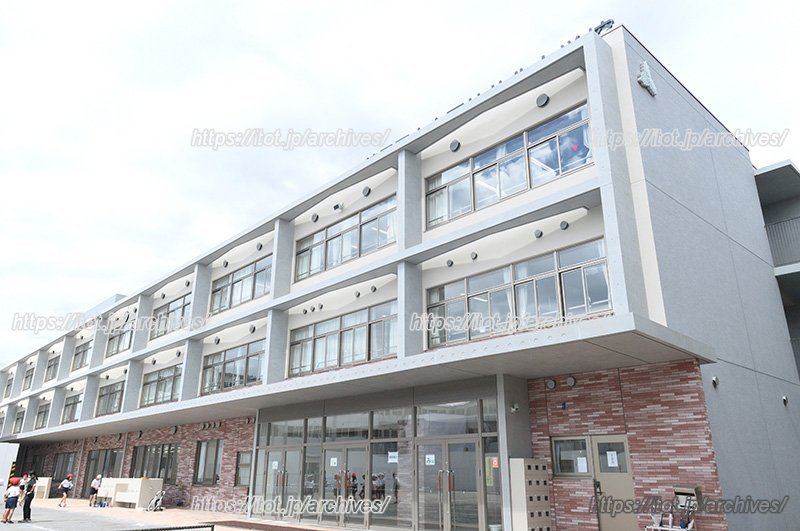 新校舎となった「練馬区立上石神井北小学校」