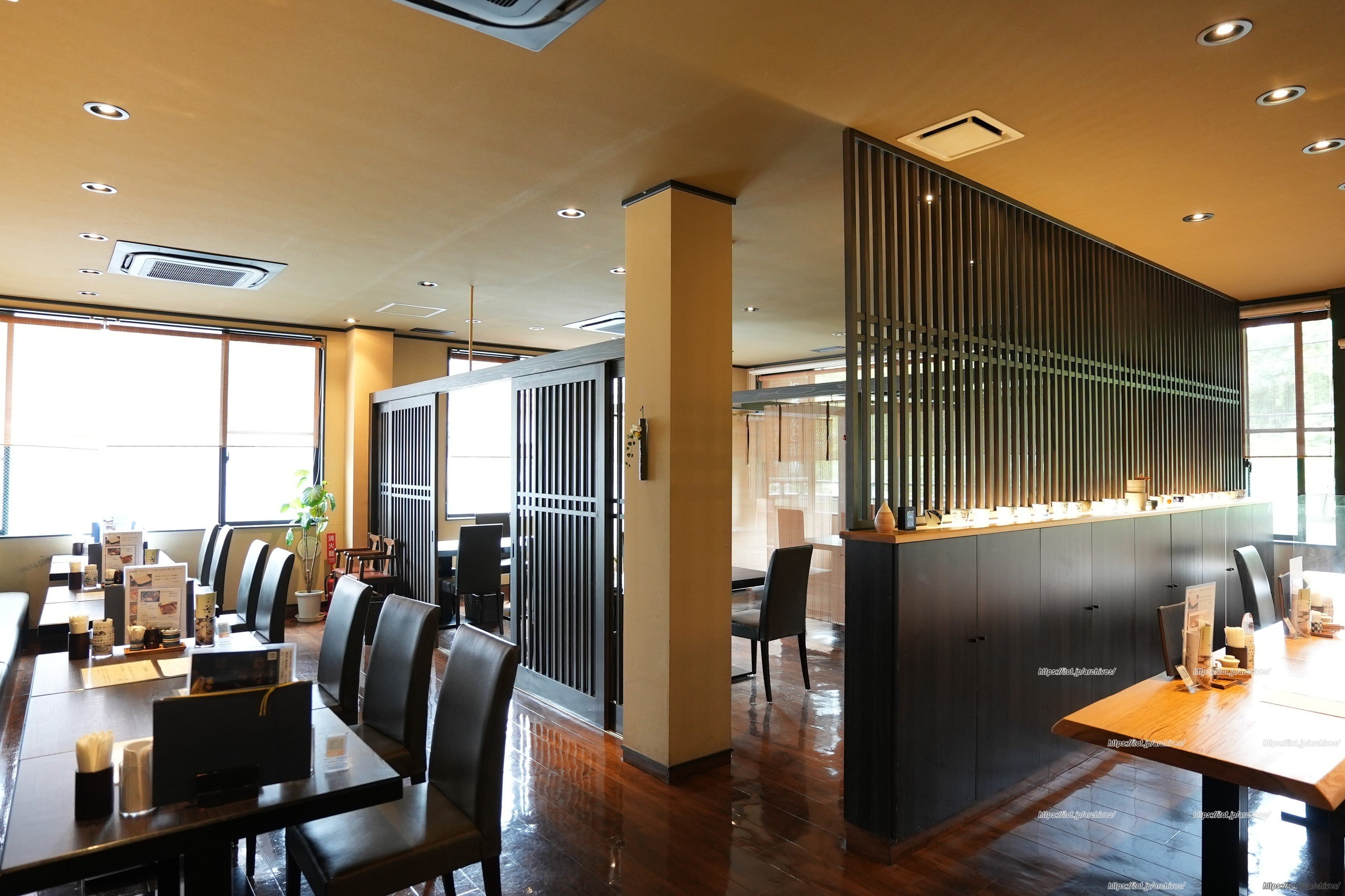 「北野 増田屋」店内