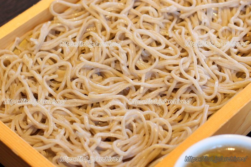 地元の方々に愛される「町そば」の魅力を大切にしている