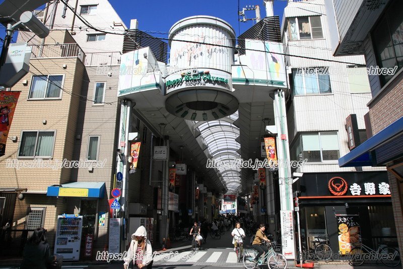 都内でも有数の規模の商店街となった