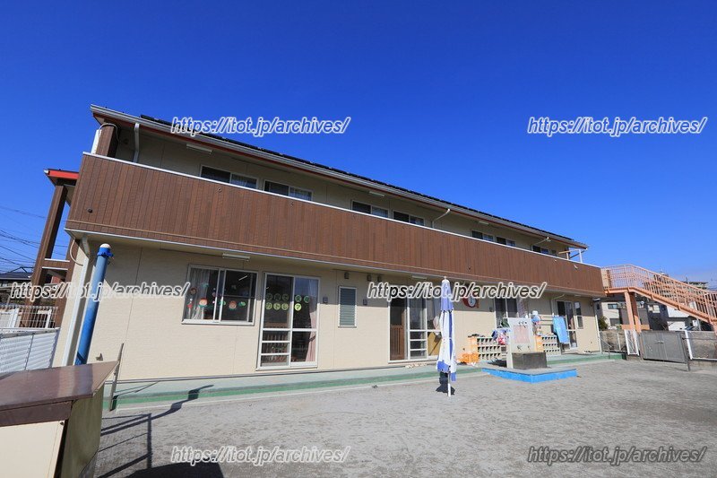 広々とした園庭も活用されている