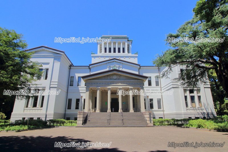 「大倉精神文化研究所」の本館として建てられた「横浜市大倉山記念館」