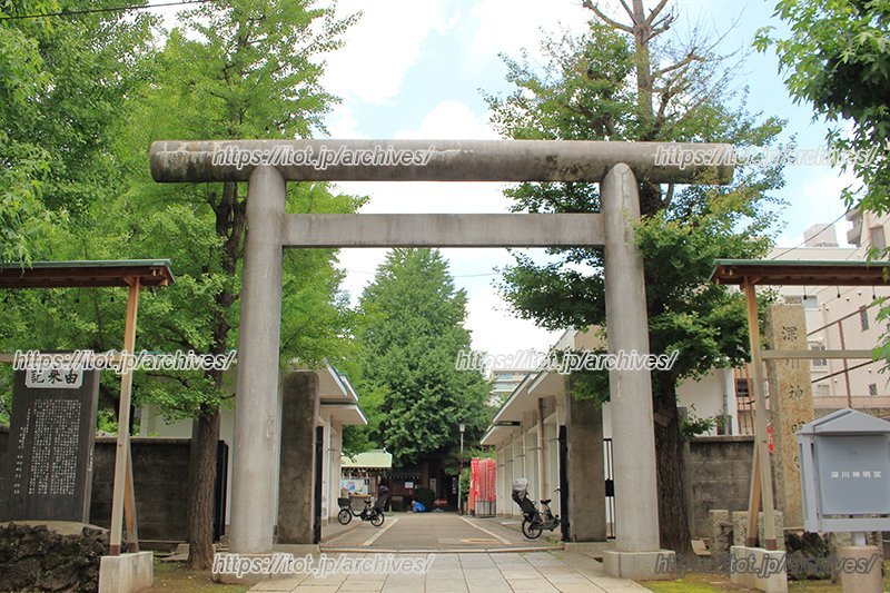 「深川神明宮」の鳥居